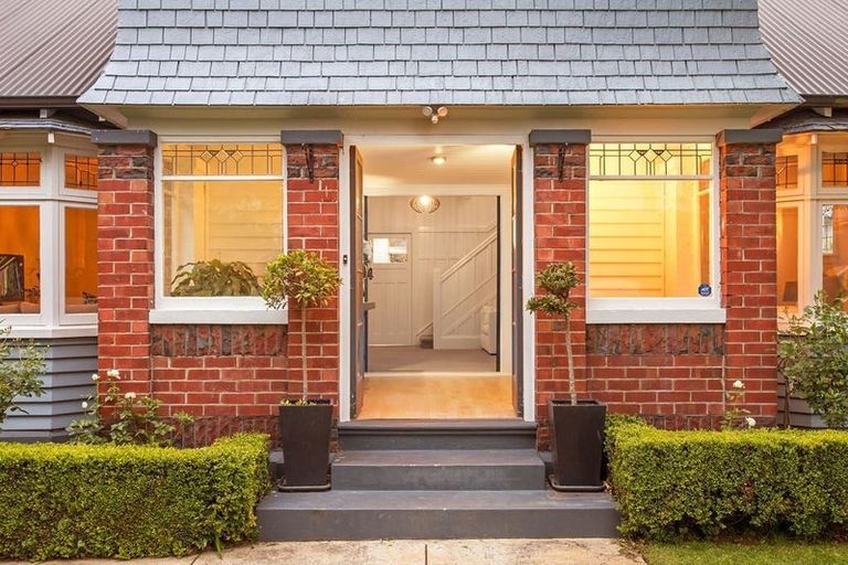 Photo of property in 124 Chapter Street, St Albans, Christchurch, 8052