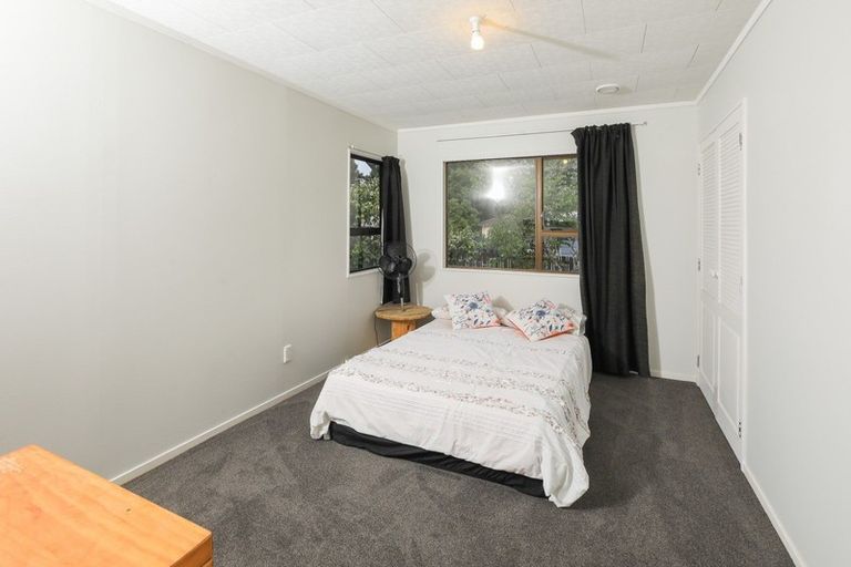 Photo of property in 18 Manor Place, Bader, Hamilton, 3206