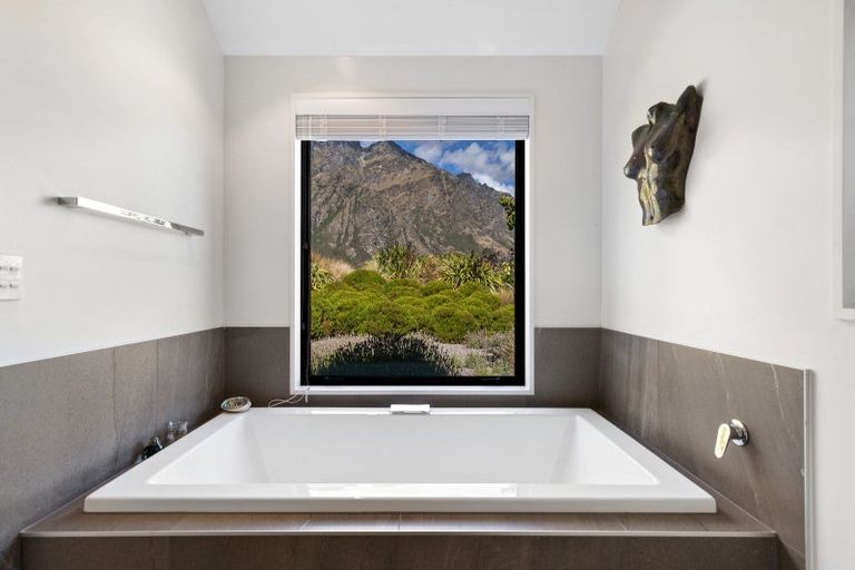 Photo of property in 36 Mckellar Drive, Jacks Point, Queenstown, 9371