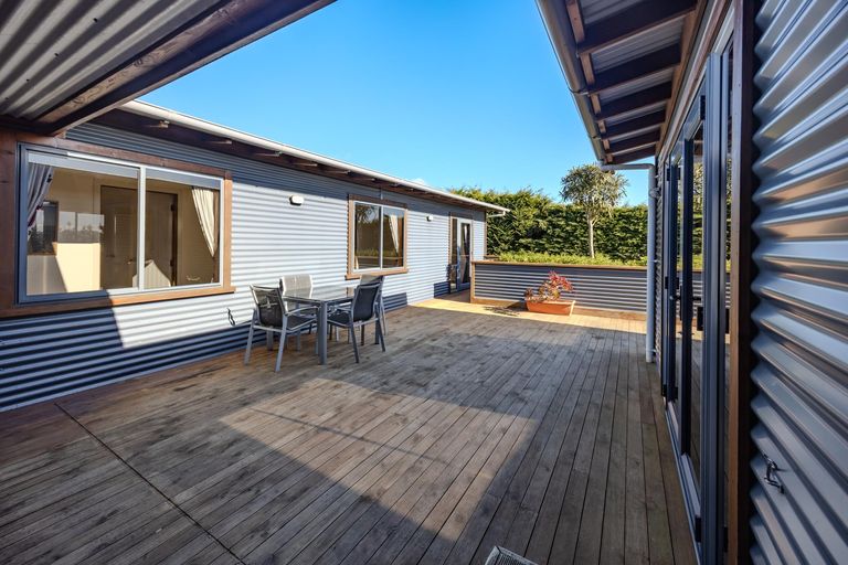 Photo of property in 16a Chambers Street, Kakanui, Oamaru, 9495