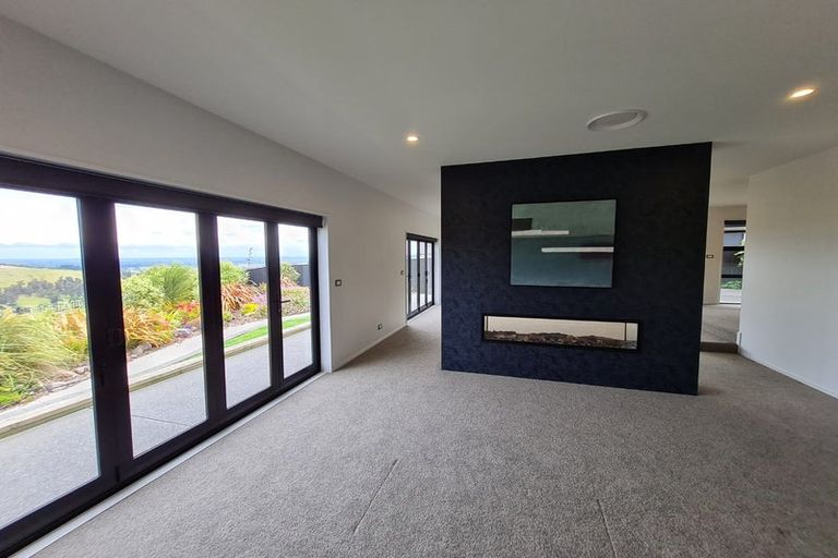 Photo of property in 152 Penruddock Rise, Westmorland, Christchurch, 8025