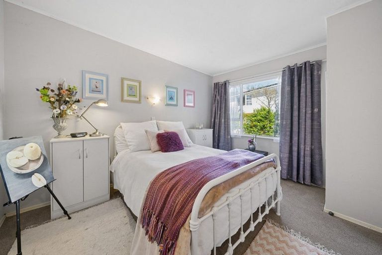 Photo of property in 1/3 Ridd Crescent, Karori, Wellington, 6012