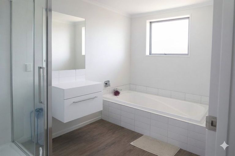 Photo of property in 16 Clanfield Way, Rolleston, 7615