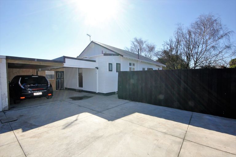 Photo of property in 9b Edmonds Street, Woolston, Christchurch, 8062