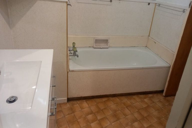 Photo of property in 51 Popes Road, Takanini, 2105