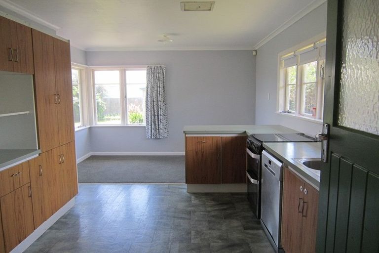 Photo of property in 62 Puriri Street, Gonville, Whanganui, 4501