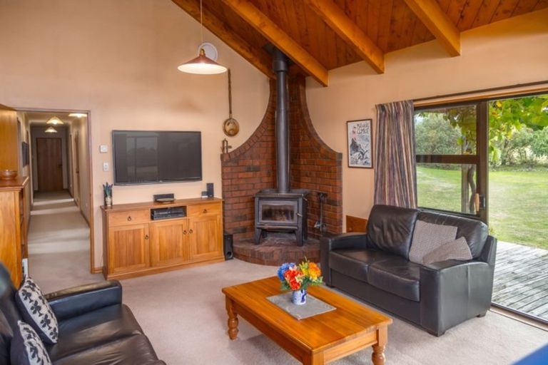 Photo of property in 18 Evans Road, Motu Rimu, Invercargill, 9877