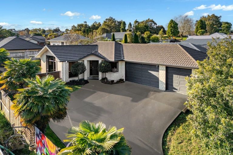Photo of property in 18 Rosella Drive, Welcome Bay, Tauranga, 3112