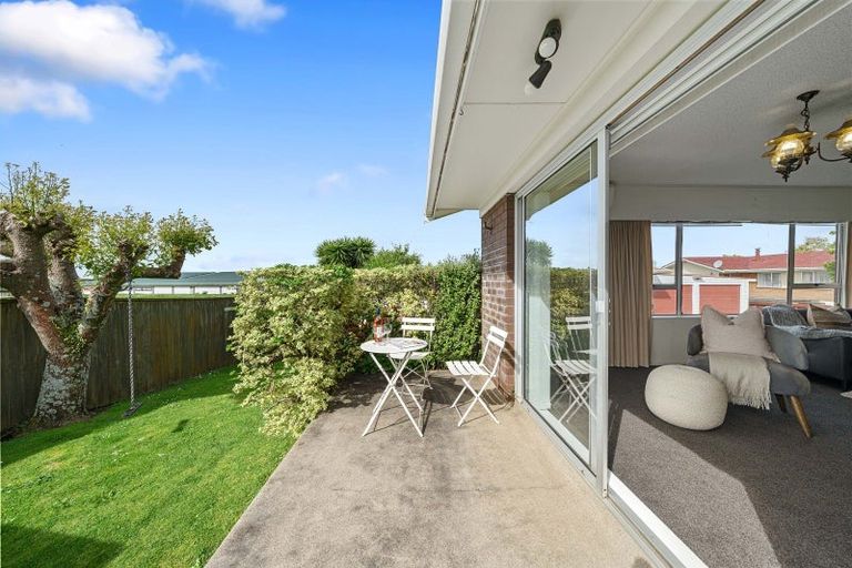 Photo of property in 2 Dalton Court, Pukekohe, 2120