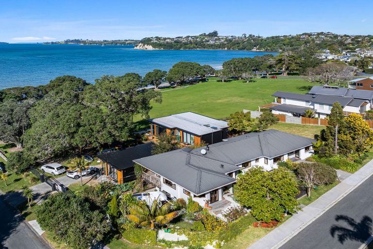 Photo of property in 1 Moana Terrace, Snells Beach, 0920