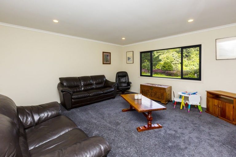 Photo of property in 182 Karapoti Road, Craigs Flat, Upper Hutt, 5372