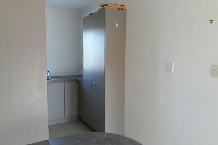 Photo of property in 10/773 Beach Road, Browns Bay, Auckland, 0630