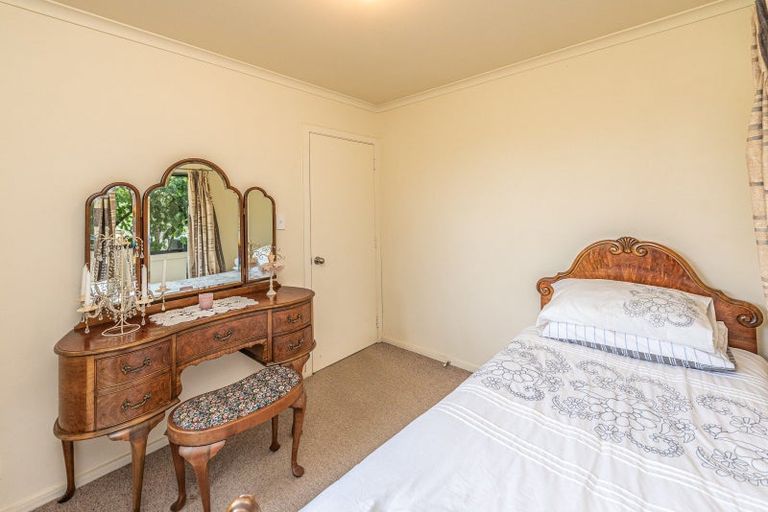Photo of property in 5 Tregarth Street, Saint Johns Hill, Whanganui, 4501