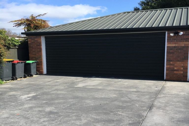 Photo of property in 3 Innisfree Place, Northwood, Christchurch, 8051