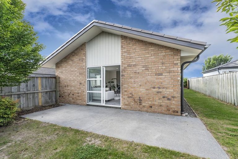 Photo of property in 70 Mary Ellen Street, Pegasus, 7612