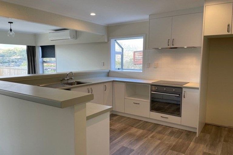 Photo of property in 9 Keel Place, Whitby, Porirua, 5024