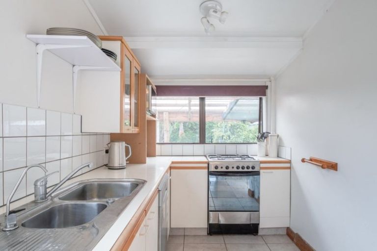 Photo of property in 12 Devery Street, Mangapapa, Gisborne, 4010