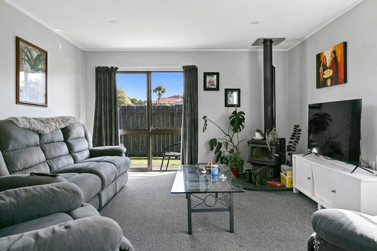 Photo of property in 1/23 Newberry Place, Richmond Heights, Taupo, 3330