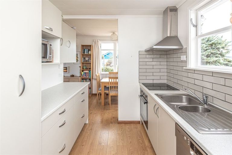 Photo of property in 27 Murch Place, Tawhero, Whanganui, 4500