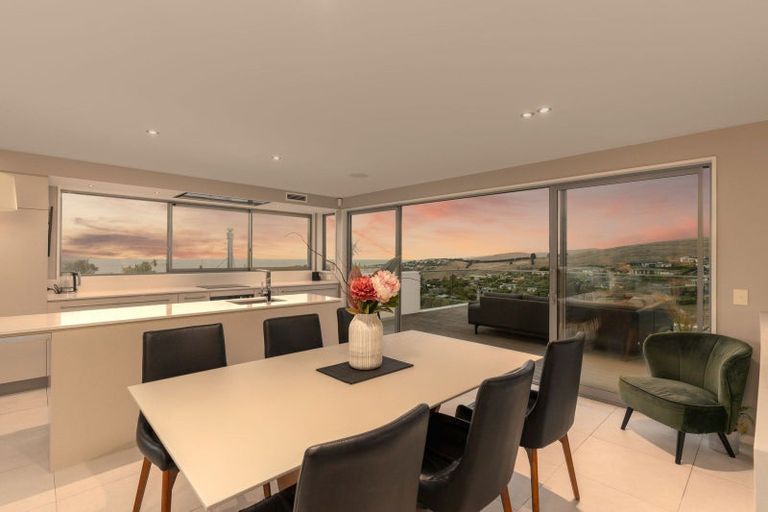 Photo of property in 220 Clifton Terrace, Clifton, Christchurch, 8081