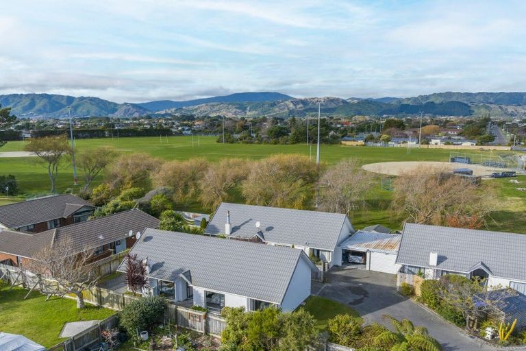 Photo of property in 22c Te Kupe Road, Paraparaumu Beach, Paraparaumu, 5032