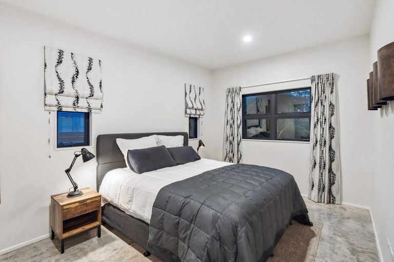 Photo of property in 12a Mahana Road, Paraparaumu Beach, Paraparaumu, 5032