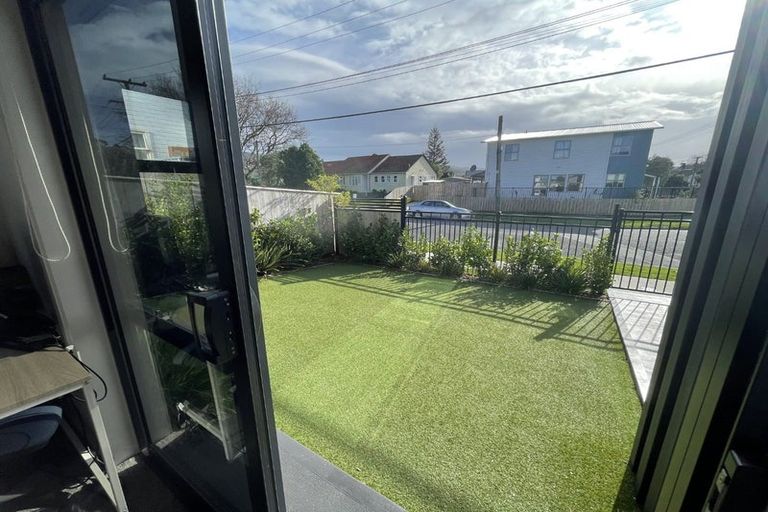 Photo of property in 1/11 Macky Street, Taita, Lower Hutt, 5011