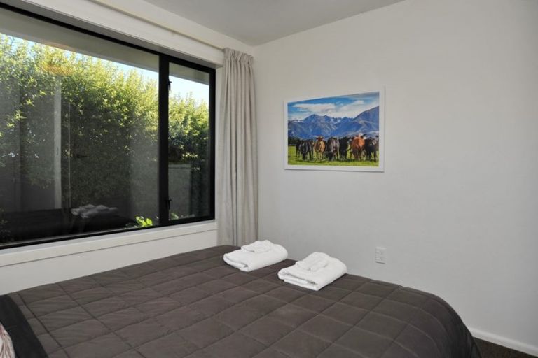 Photo of property in 402 Ilam Road, Bryndwr, Christchurch, 8053