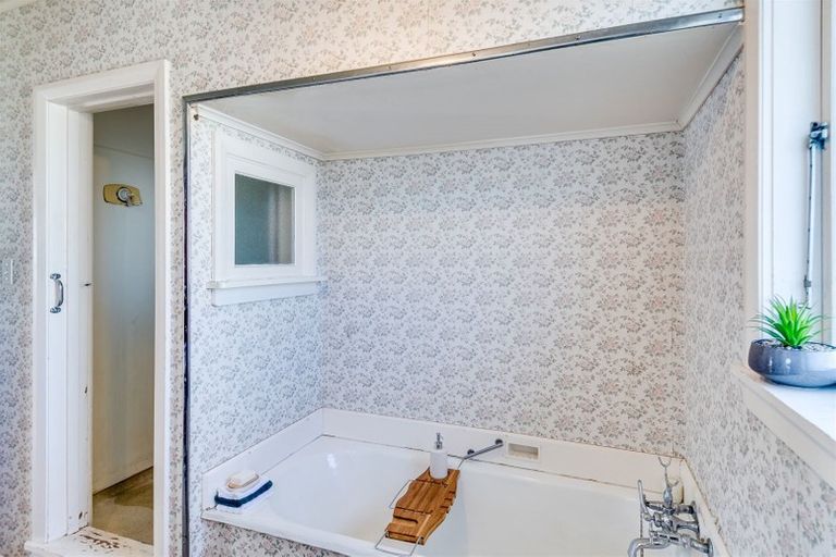 Photo of property in 7 Gallipoli Road, Onekawa, Napier, 4110