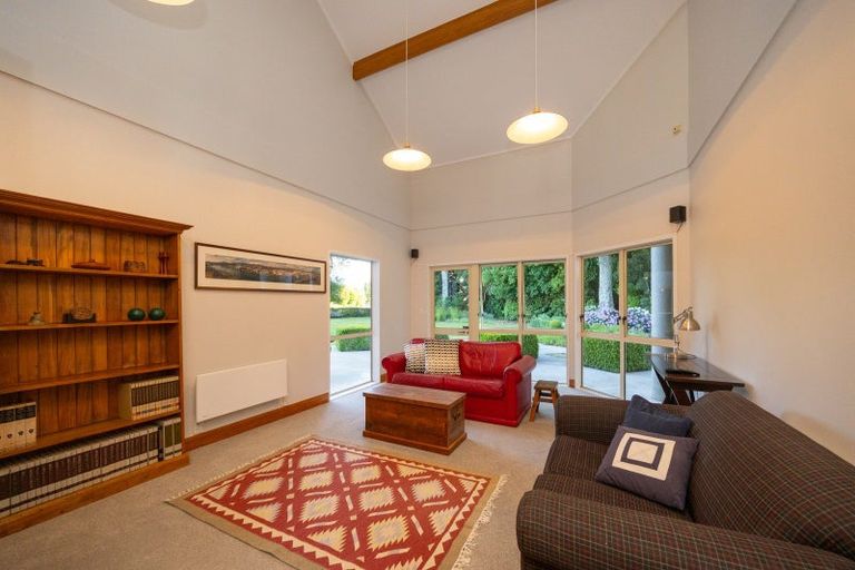 Photo of property in 1096 Lockwood Road, Kairanga, Palmerston North, 4475