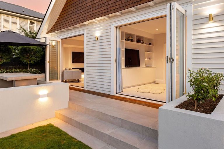 Photo of property in 20 Beverley Street, St Albans, Christchurch, 8014