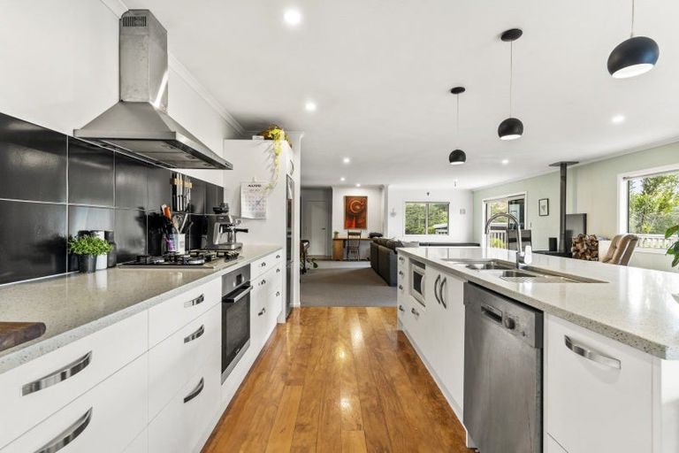 Photo of property in 127 Te Tutu Street, Whangamata, 3691