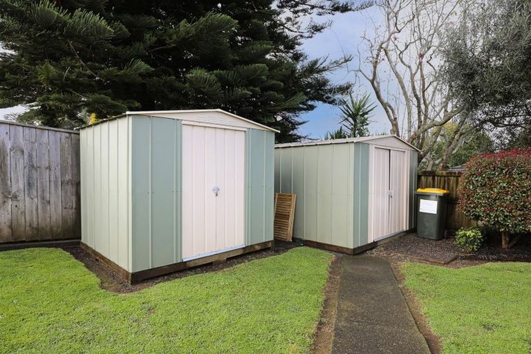 Photo of property in 51 Youngs Road, Papakura, 2110