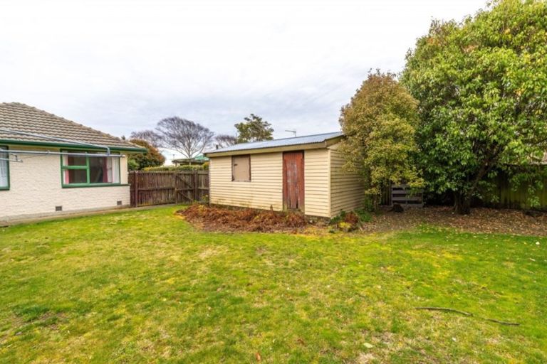 Photo of property in 30 Cottonwood Street, Parklands, Christchurch, 8083