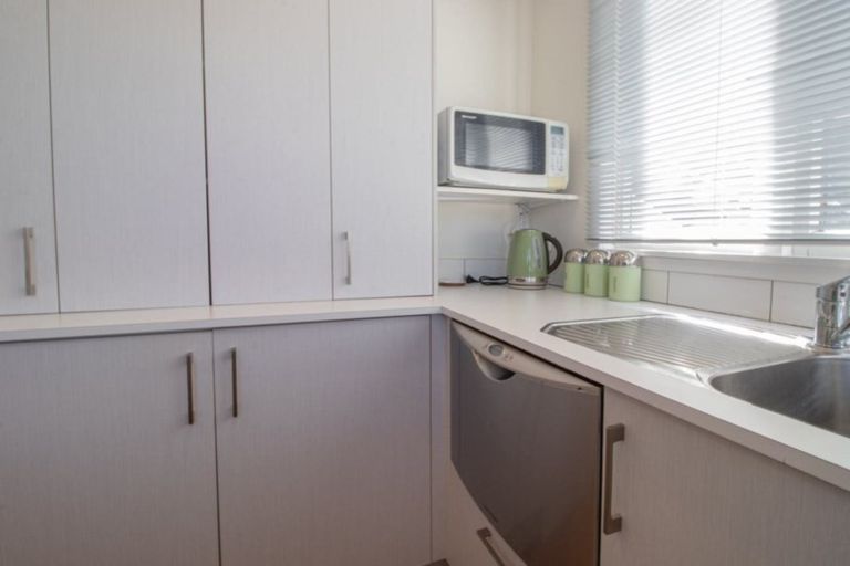 Photo of property in 5a Pendarves Street, New Plymouth, 4310