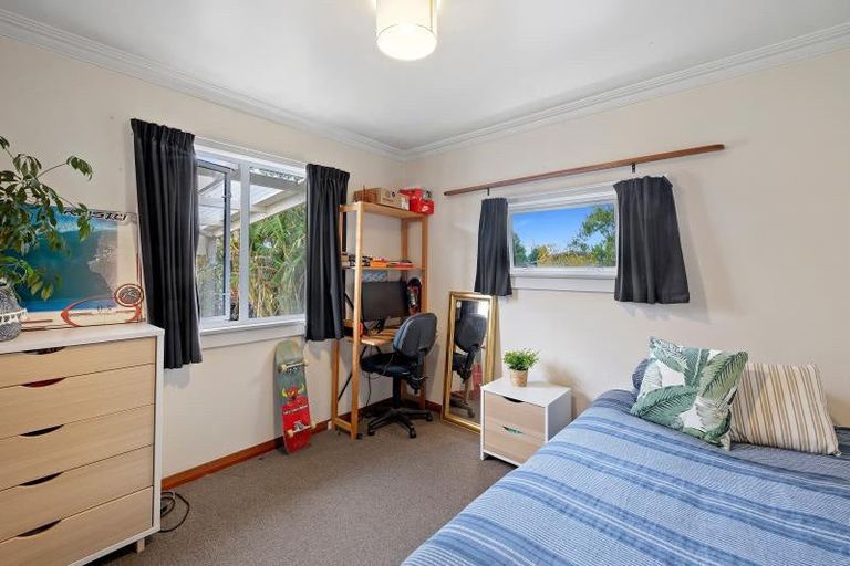 Photo of property in 1 Tavistock Street, Westown, New Plymouth, 4310