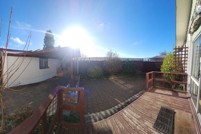 Photo of property in 2/74 Bayswater Crescent, Bromley, Christchurch, 8062