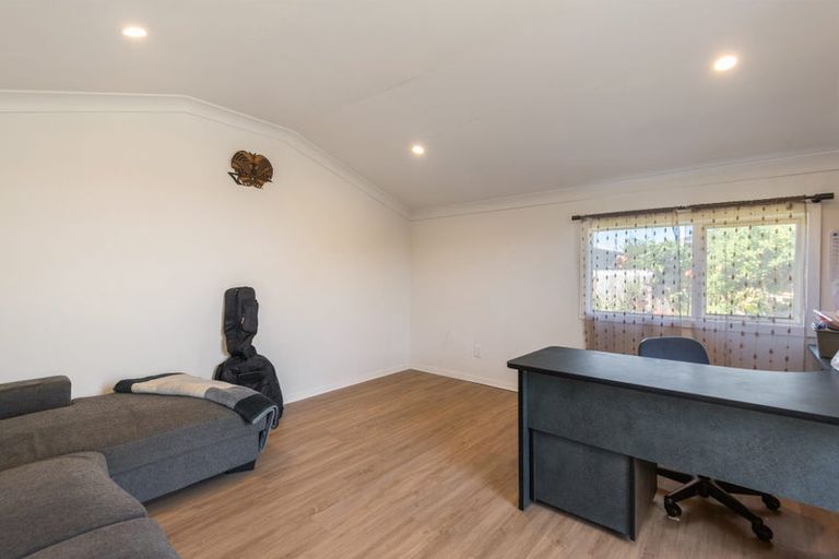 Photo of property in 137 Rangiora Avenue, Roslyn, Palmerston North, 4414