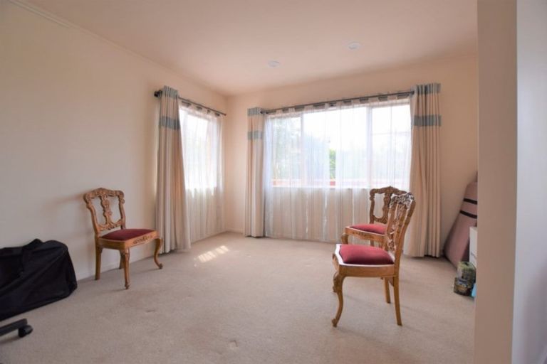 Photo of property in 1 Princess Maria Place, Massey, Auckland, 0614