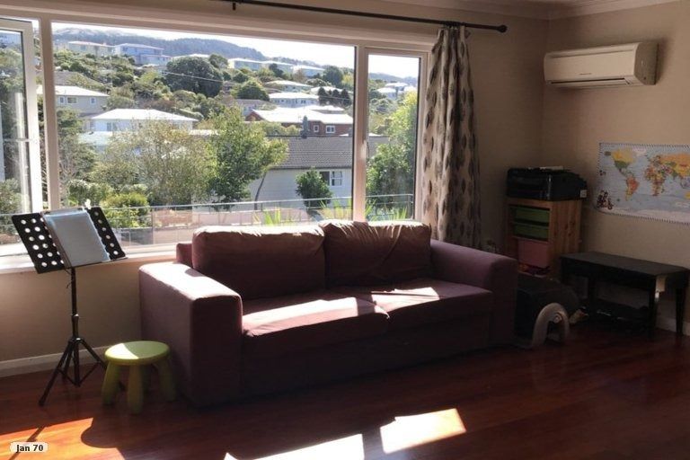 Photo of property in 3 Pembroke Street, Tawa, Wellington, 5028