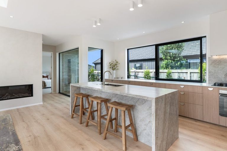 Photo of property in 21 William Gilbert Drive, Mangawhai, 0505