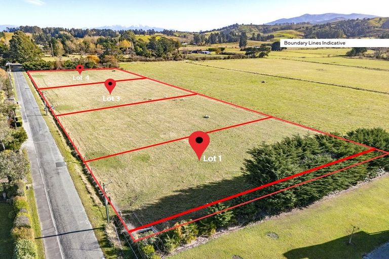 Photo of property in 16 Queen Street, Oxford, 7430