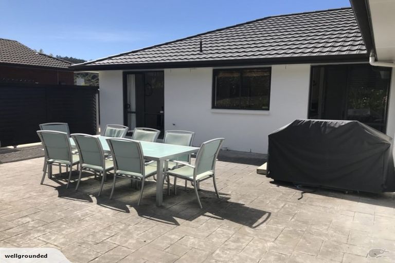 Photo of property in 60 Roberta Crescent, Orewa, 0931