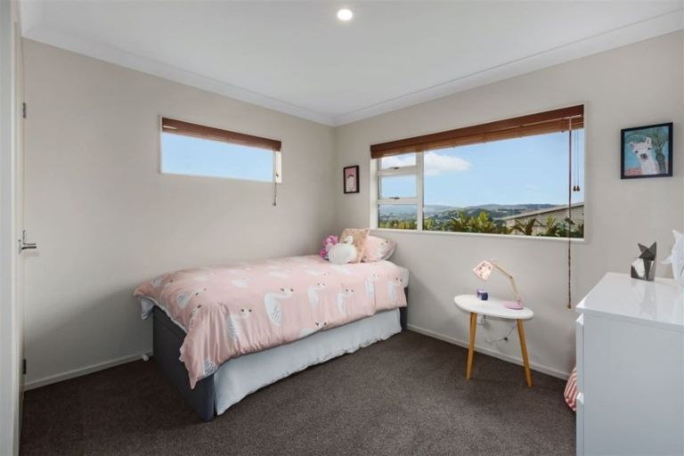 Photo of property in 4 Gennaker Lane, Whitby, Porirua, 5024