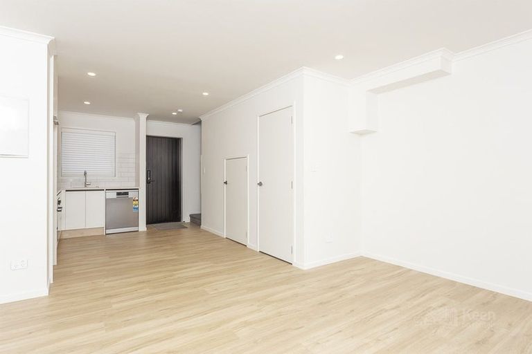 Photo of property in 8/5 King Street, Papakura, 2110