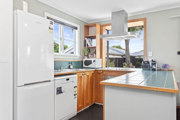 Photo of property in 53 Farrington Avenue, Bishopdale, Christchurch, 8053