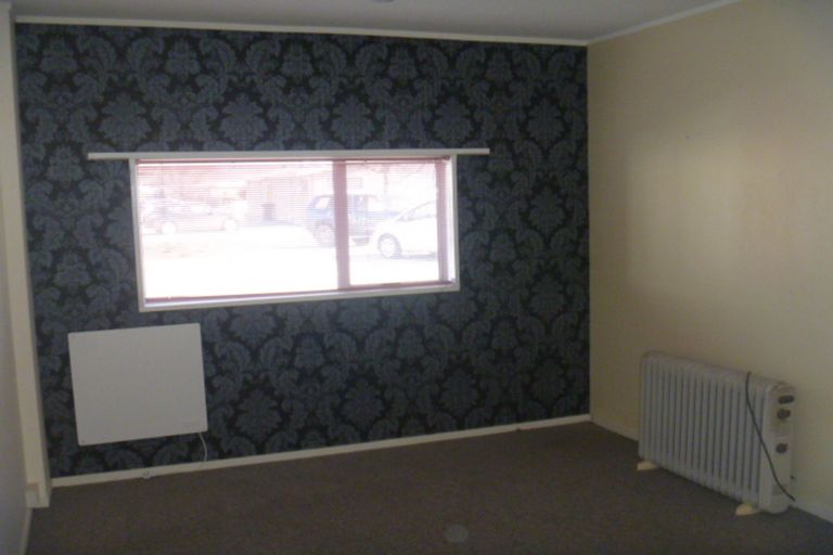 Photo of property in Hubbards Pharmacy, 60b Centennial Avenue, Alexandra, 9320