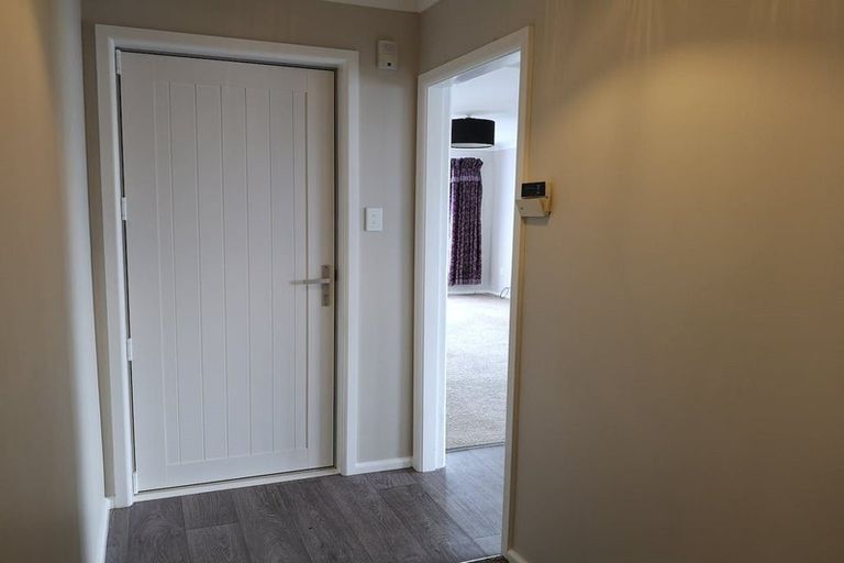 Photo of property in 6 Norrie Street, Redwood, Christchurch, 8051