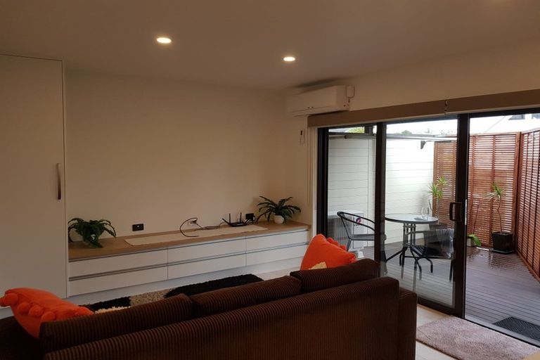 Photo of property in 11 Marendellas Drive, Bucklands Beach, Auckland, 2014