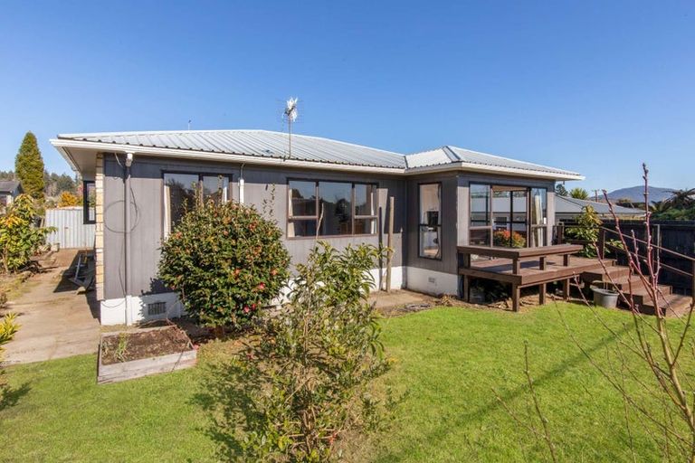 Photo of property in 11 Iles Road, Lynmore, Rotorua, 3010